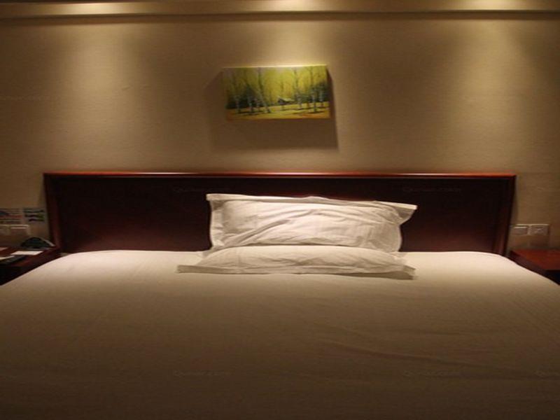 Greentree Inn Beijing Daxing Lucheng Express Hotel Екстер'єр фото