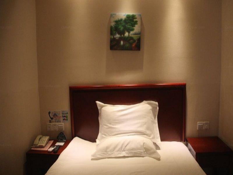 Greentree Inn Beijing Daxing Lucheng Express Hotel Екстер'єр фото