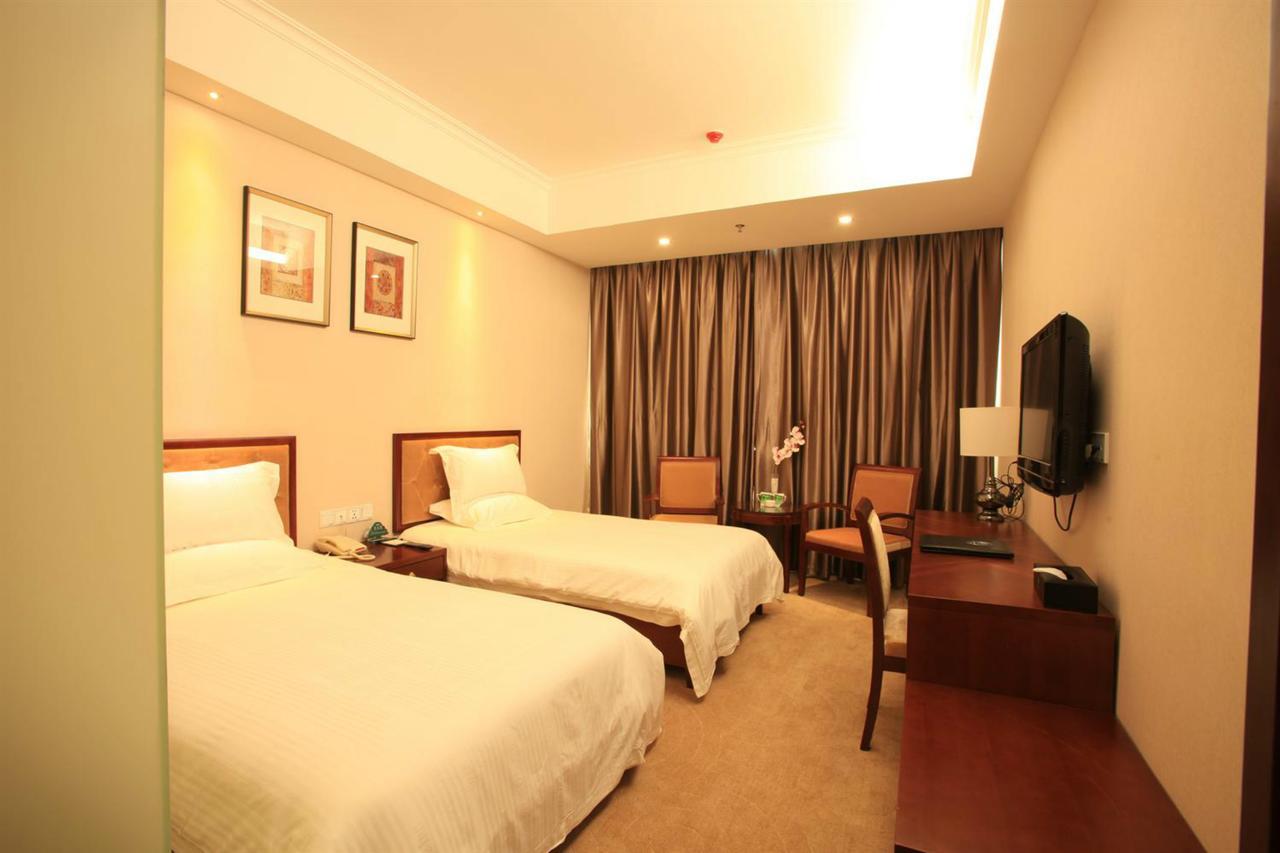 Greentree Inn Beijing Daxing Lucheng Express Hotel Екстер'єр фото